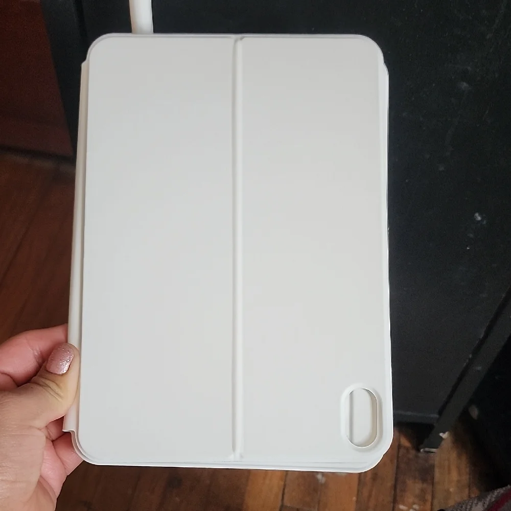 HOU White Tablet Keyboard Case